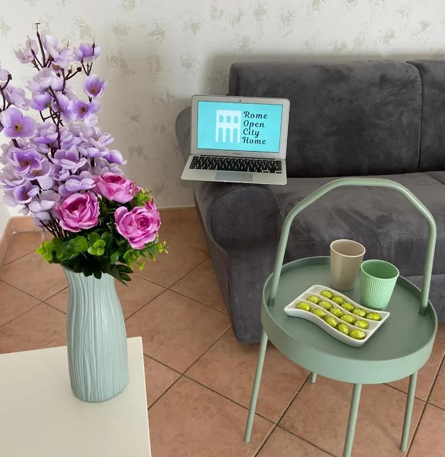 Casa vacanze Rome Open City Home - Metro A